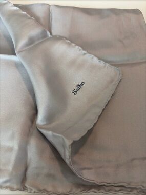 Vintage Silk Sulka Pocket Square Gray 18”